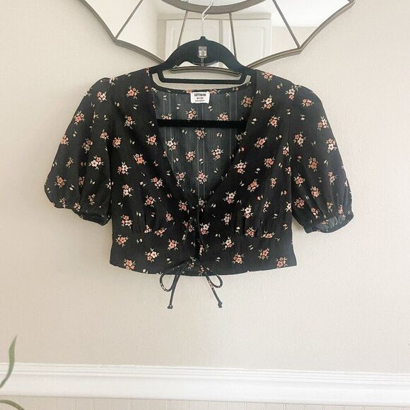 Cotton On Floral Open Tied Front Puff Short Sleeve Crop Top Size Small - Picture 1 of 8